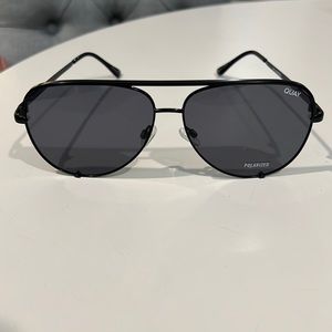 Quay Australia high key black/fade oversized polarized women’s sunglasses